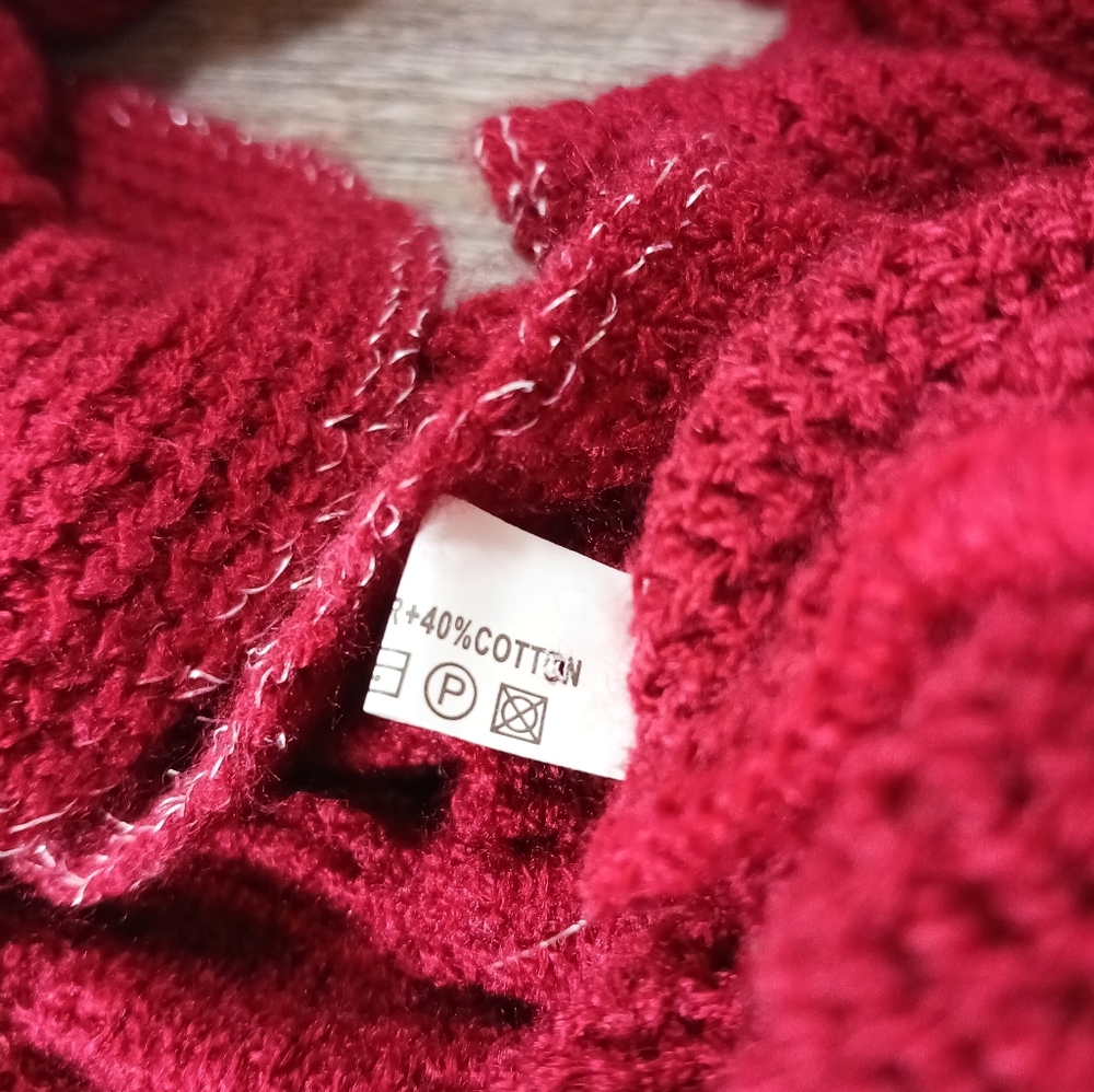 Knit Infinity Scarf Women's One Size Red Silver Metallic Ruffled Textured - Picture 6 of 6
